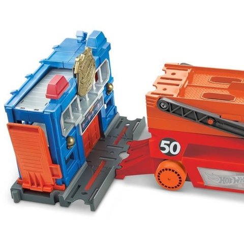 Hot Wheels Mega Tır GHR48
