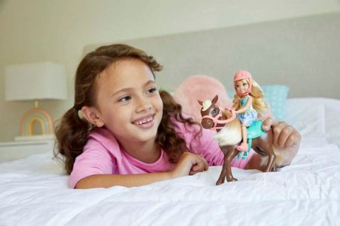 Barbie Bebek Chelsea ve Sevimli Atı GHV78