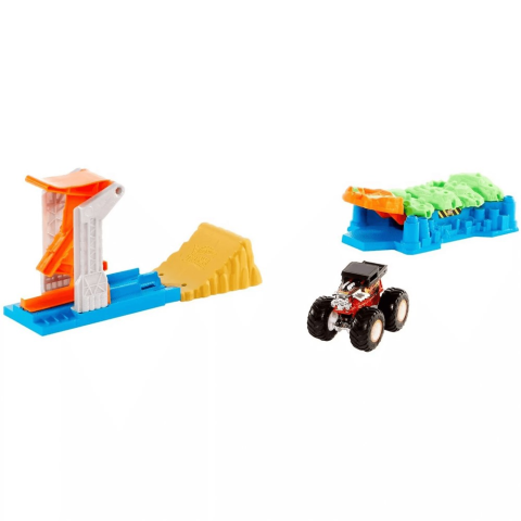 Hot Wheels Monster Trucks Fırlat ve Çarpış Oyun Seti GVK08