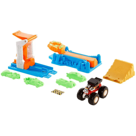 Hot Wheels Monster Trucks Fırlat ve Çarpış Oyun Seti GVK08