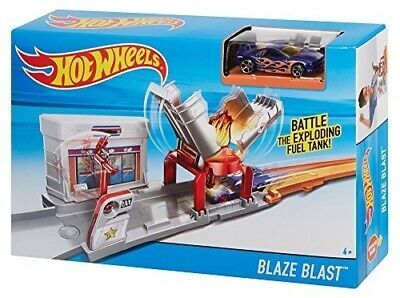 Hot Wheels Şehir Başlangıç Setleri Blaze Blast Fjn34-Fjn36