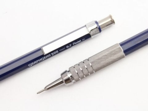 Pentel PG527 Graphgear 500 Teknik Çizim Versatil Kalem 0,7 mm