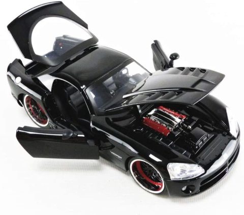 Fast & Furious 1:24 Letty's Dodge Viper SRT 10 Model Araba