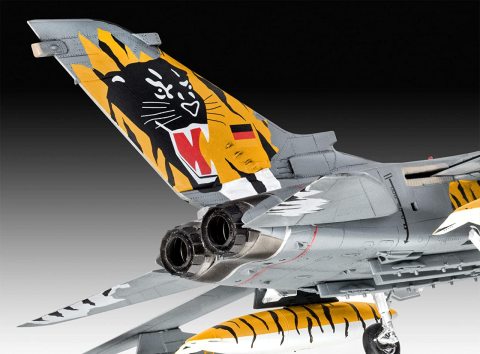 Revell RV63880 Model Set Tornado ECR Tigermeet 2018