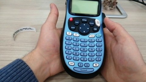 Dymo LetraTag Elde Taşınır Etiketleme Makinesi S0884010