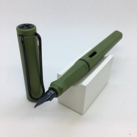 Lamy Safari 2021 Özel Üretim Savannah Green Dolma Kalem 41S-F