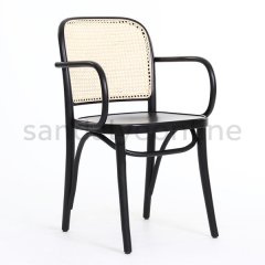 Lina Hazeranlı Wooden Chair with Arm Black