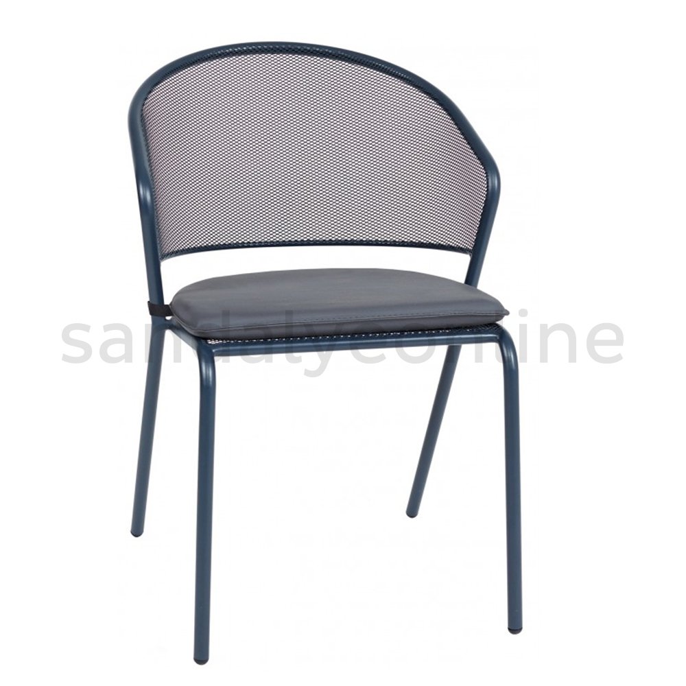 Rajio Metal Cafe Chair