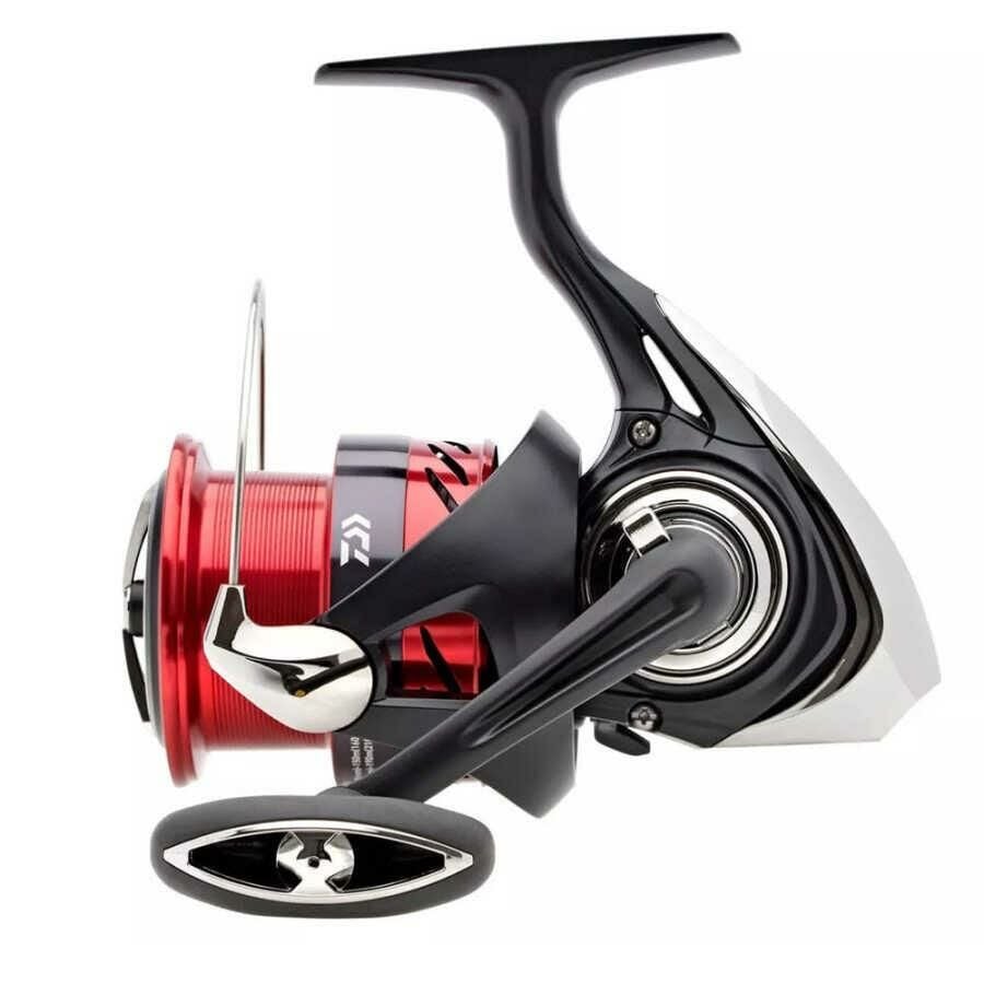 Daiwa Ninja 23 LT 5000 C Spin Olta Makinesi