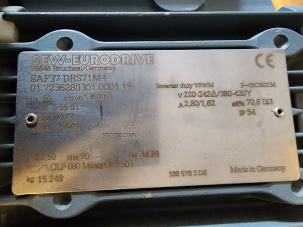 SEW-EURODRIVE SAF37DRS71M4