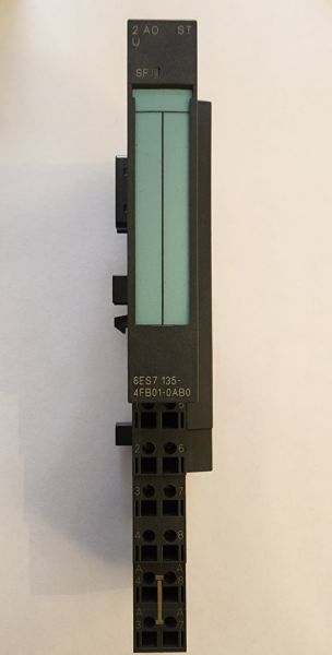 SIEMENS 6ES7 135-4FB01-0AB0