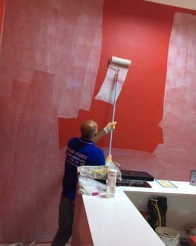 duvar kağıdı geçiş astarı-duvar kağıdı öncesi zemin hazırlanması-boya uygulaması-duvar kağıdı astar boyası-geçiş astarı-duvar kağıdı zemin hazırlığı