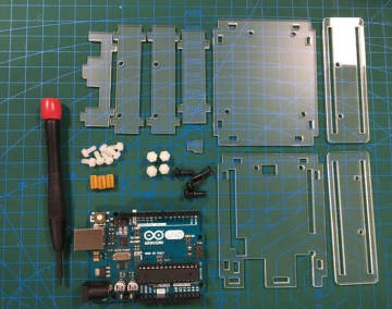 Arduino UNO Şeffaf Akrilik Pleksi Kutu - Vida-Somun Dahil