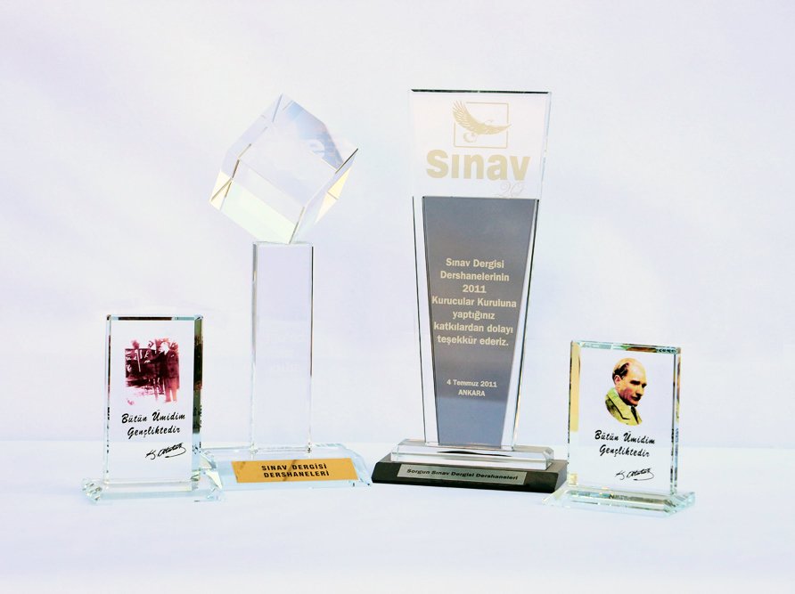 KRİSTAL PLAKET
