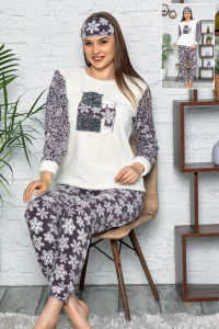 Su Samuru Desenli Beyaz Polar Pijama Takımı