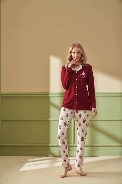 Kadın Önden Düğmeli Desenli Pijama Takımı