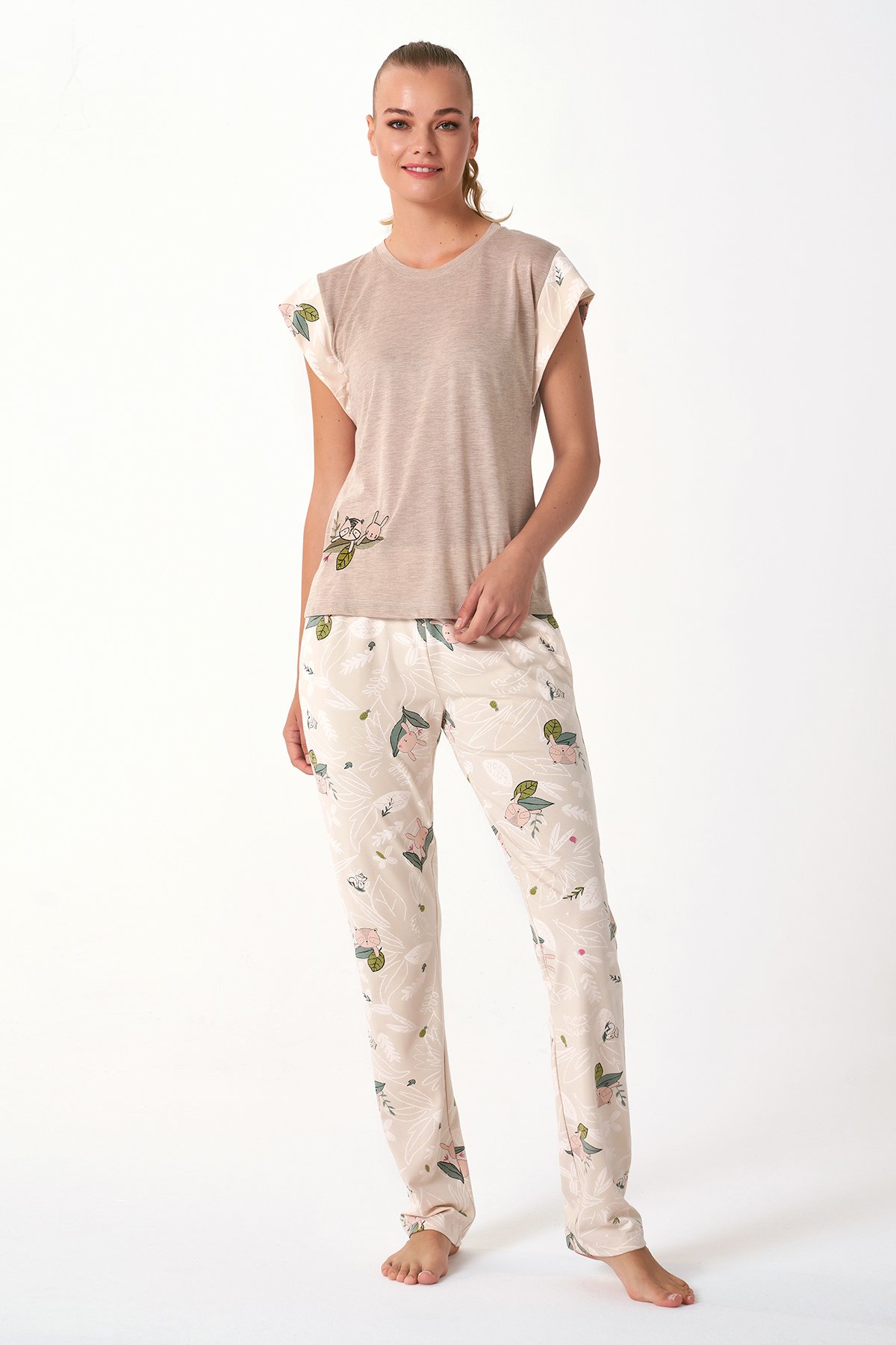 Kadın Sincap Baskılı Pijama Takımı