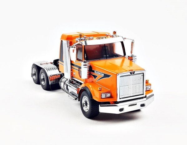 Diecast Masters 71063 1/50 Western Star 4900 SB Kabinli Tandem Çekici, Metalik Turuncu, Sergilemeye Hazır Metal Model