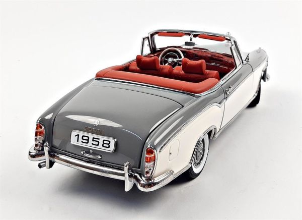 Sunstar 3575 1/18 1958 Mercedes Benz 220SE, Open Convertible, Grey/White, Sergilemeye Hazır Metal Araba Modeli