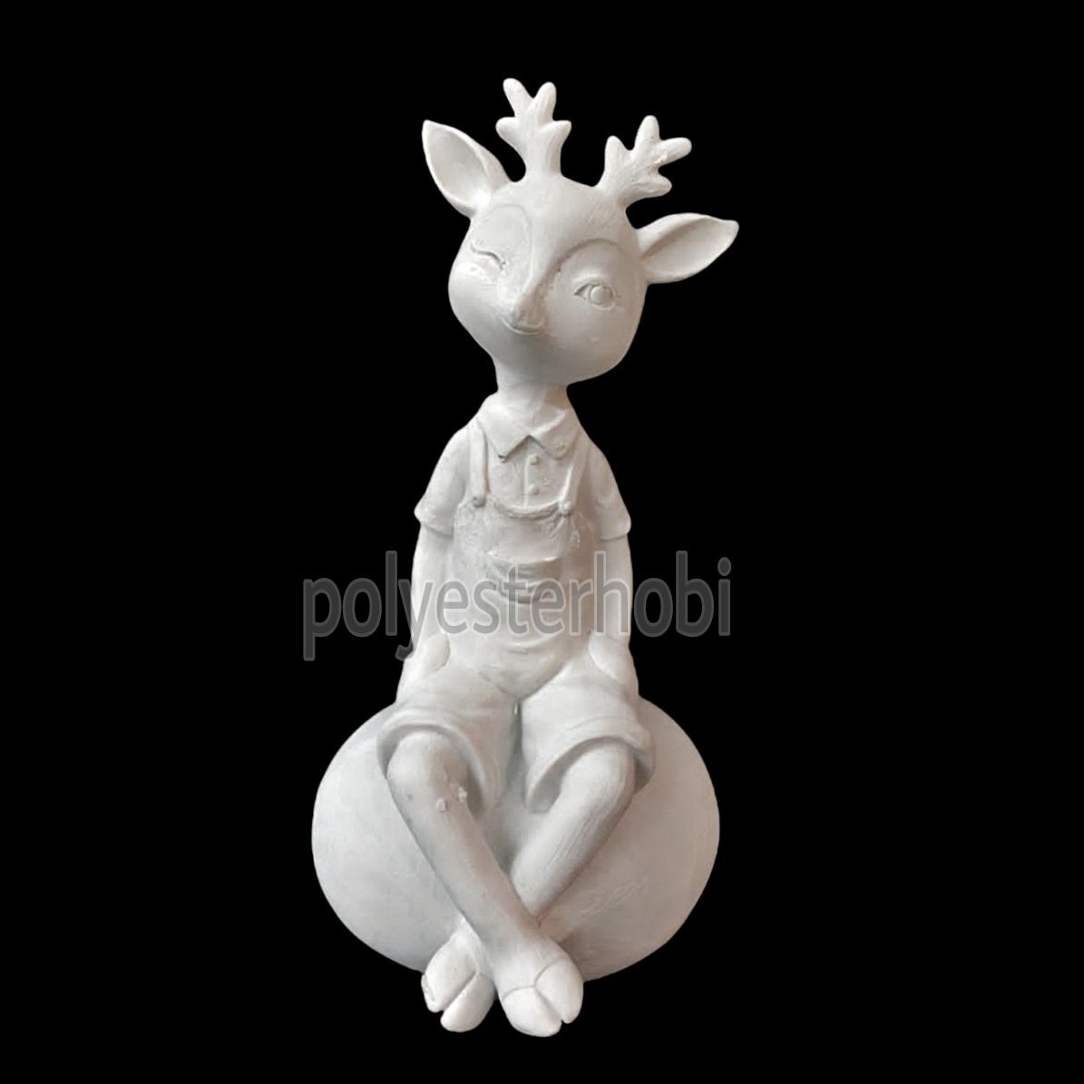 Ob 1193 - Taş Üzerinde Oturan Bambi Oğlan Geyik Ham Polyester Obje