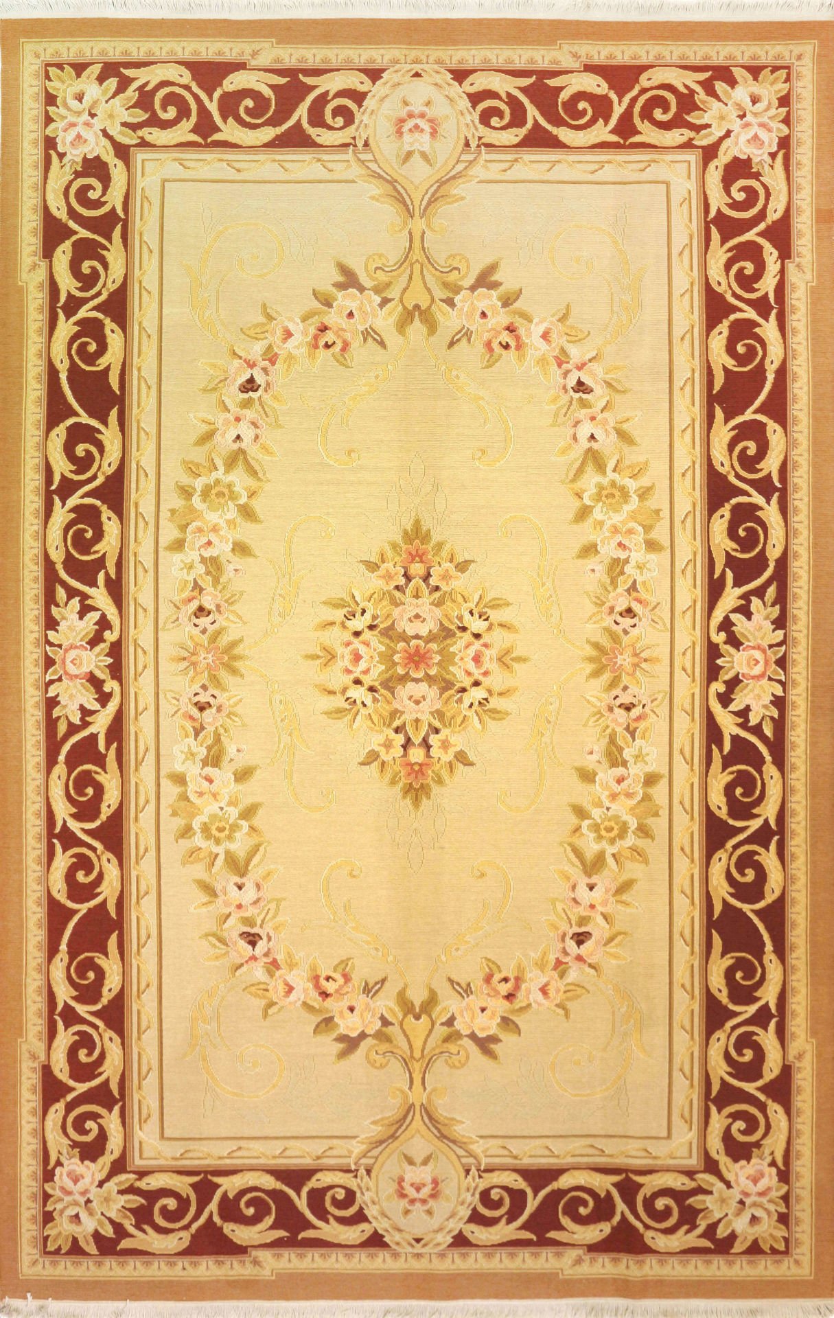 Bordo Kenarlı Yün Kilim