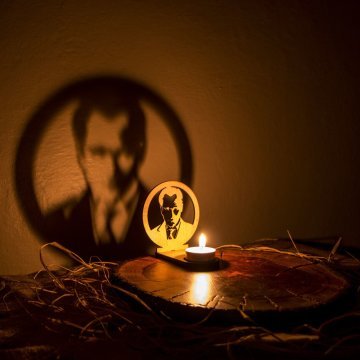 Veramaya Ahşap Lazer Kesim Tealight Portre Atatürk Gölge Mumluk 9x10x5 Cm