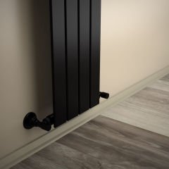 Tip 10V Dekoratif Radyatör 2200x292 Mat Siyah