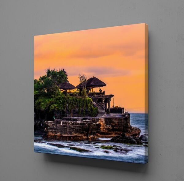 DALGALAR ARASINDA BUTİK KAFE KANVAS TABLO