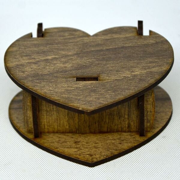 AHŞAP HEDİYELİK KUTU