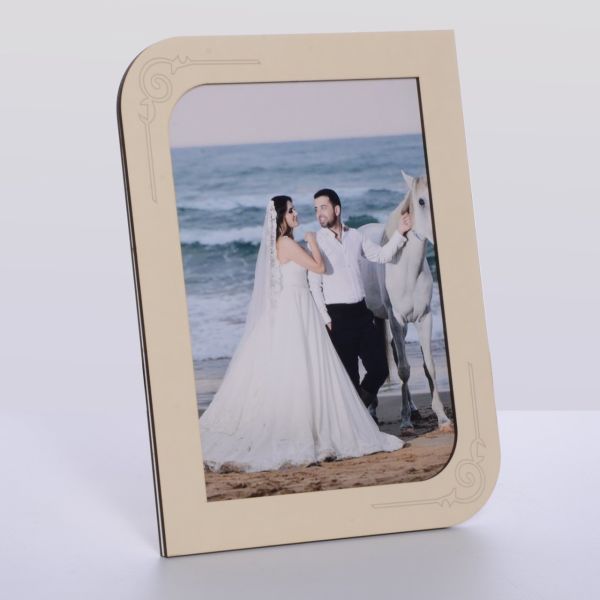 AHŞAP BEJ RENK RESİM ÇERÇEVE 10x15