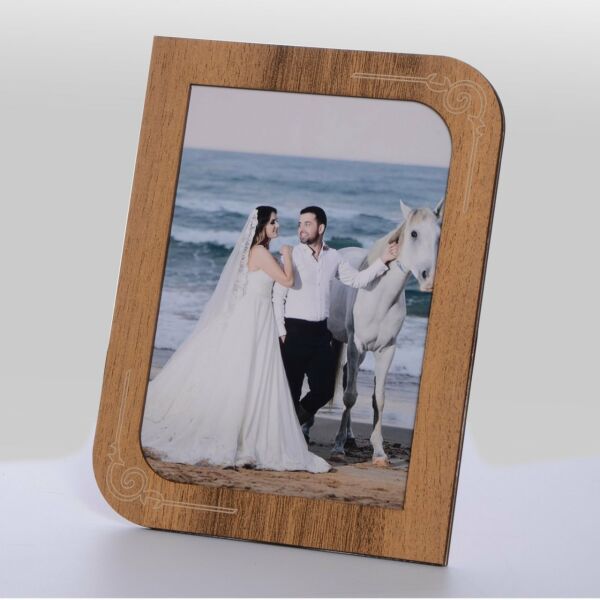 AHŞAP YERLİ CEVİZ RENGİ RESİM ÇERÇEVE 10x15