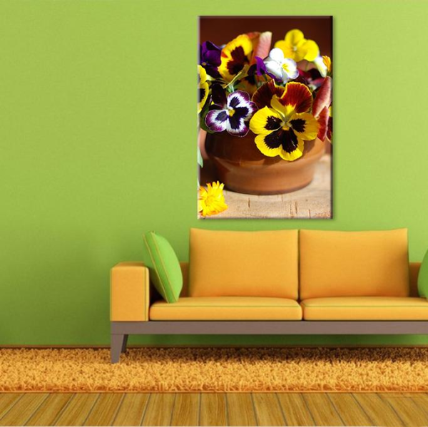 Saksı Ve Menekşe Kanvas Tablo