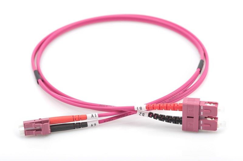 Digitus Fiber Optik Multimode Pembe (1m)