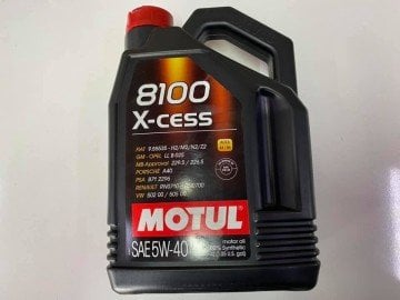 Motul 8100 X-CESS 5W40 4 Litre