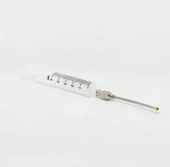 Kuş Besleme Enjektörü. Plastik. 5 ml + 17G Çelik Kanül. Düz