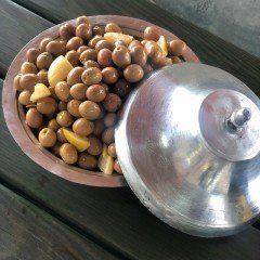 Özel Yeşil Zeytin (bol zeytinyağı ve limon ile marine edilmiştir)