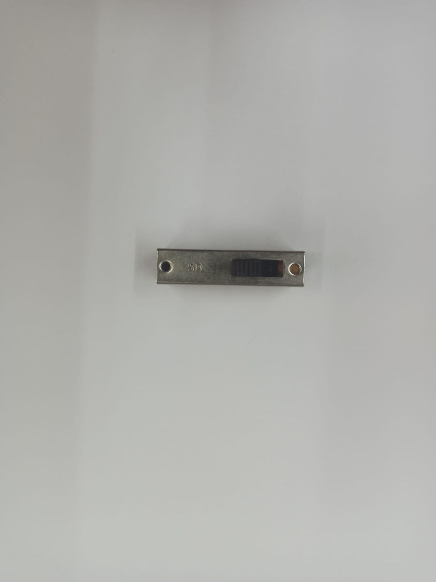 Sürgülü Switch On-Off-On PVC Başlık 180 Derece