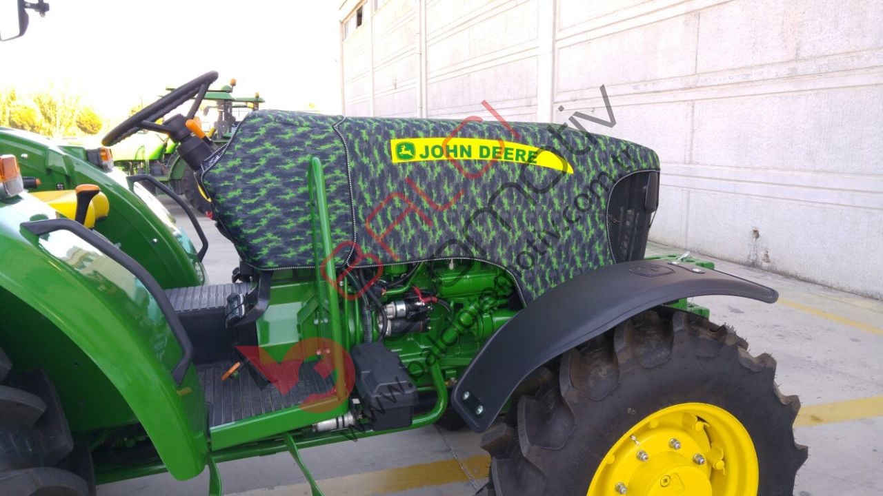 JOHN DEERE KAMUFLAJ KAPORTA BRANDASI 5050 E