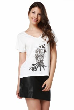 Beyaz V Yaka Tasarım Kadın Tişört