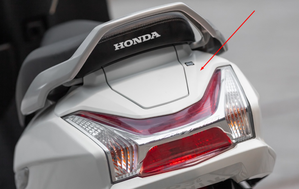 Honda Activa 125 Stop Üst Plastik (2023 Kasa)
