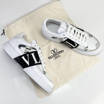 VALENTİNO SNEAKER %HAKİKİ DERİ