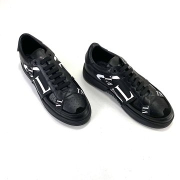 VALENTİNO SNEAKER %HAKİKİ DERİ