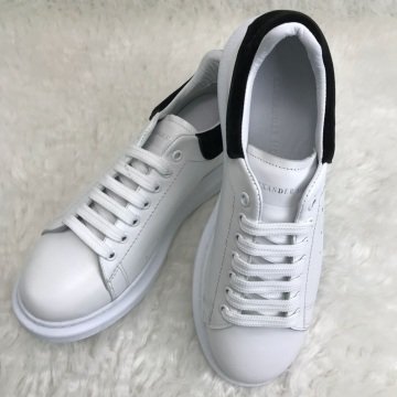 ALEXANDER McQueen %HAKİKİ DERİ BAYAN SNEAKER BEYAZ SİYAH