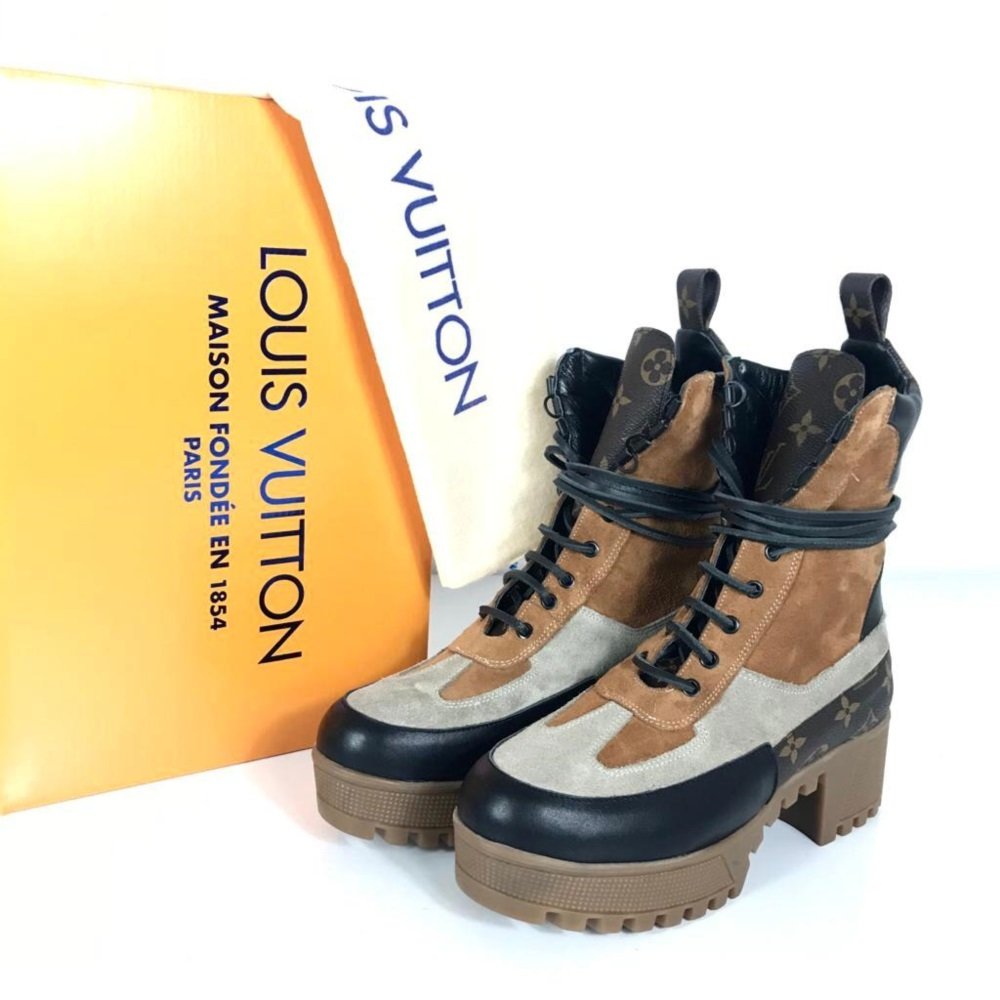 LOUİS VUİTTON LAUREATE PLATFORM DESERT %HAKİKİ DERİ