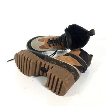 LOUİS VUİTTON LAUREATE PLATFORM DESERT %HAKİKİ DERİ