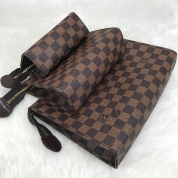 LOUIS VUITTON TOILETRY POUCH %100 hakiki vejital deri