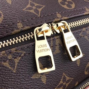 LOUIS VUITTON MONOGRAM CANVAS TOILETRY KİT BAG