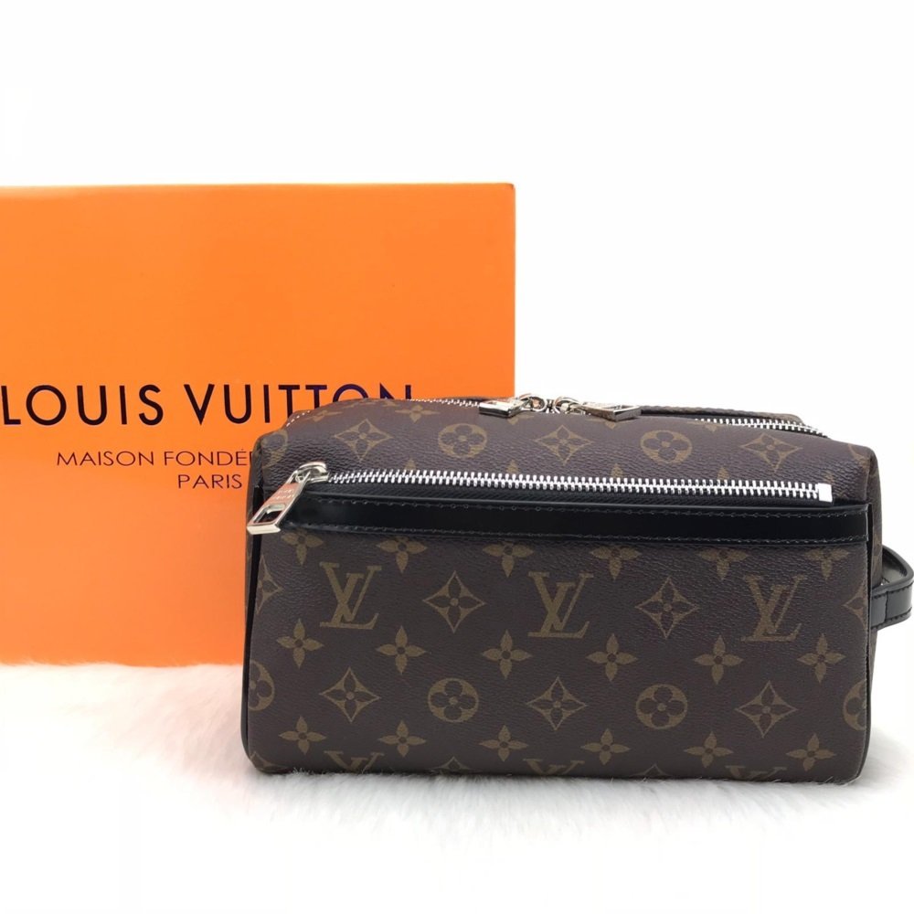 LOUIS VUITTON MONOGRAM CANVAS TOILETRY KİT BAG