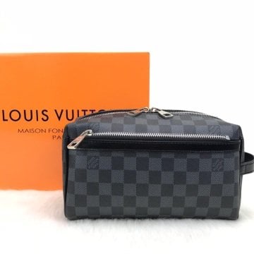 LOUIS VUITTON DAMİER GRAPHİTE TOILETRY KİT BAG