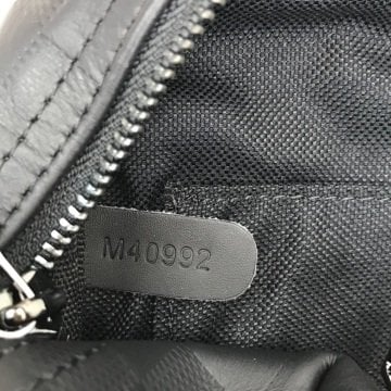 LOUIS VUITTON İNFİNİ TOILETRY KİT BAG